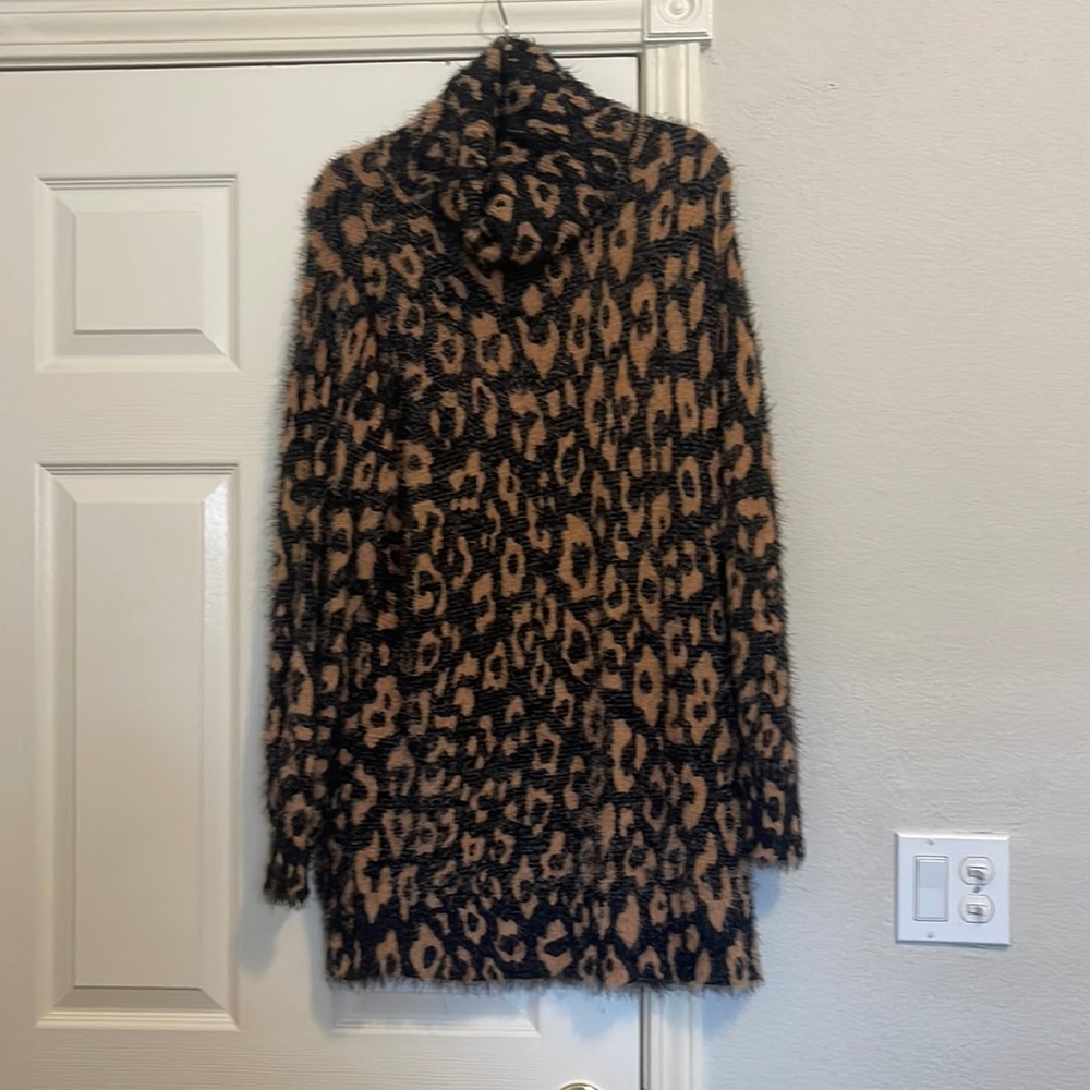 ‘Show me your mumu’ leapord long sleeve turtleneck sweater dress!!!
